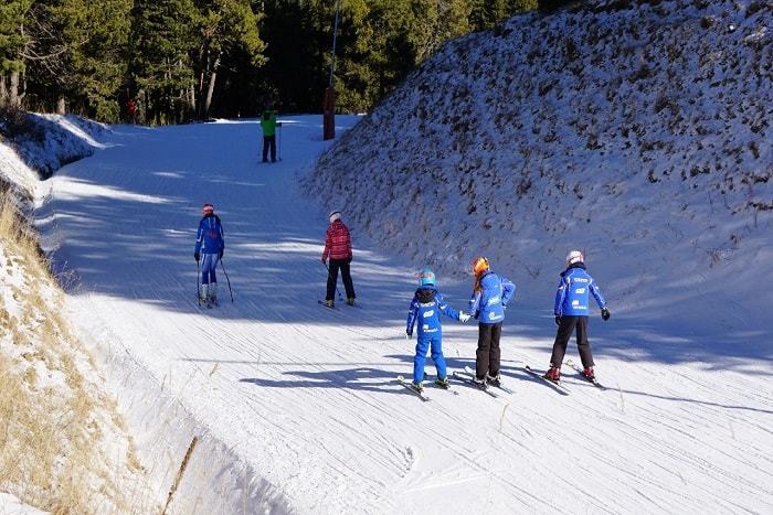 Group of players while skiing