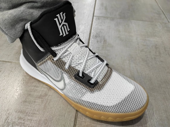 Nike kyrie flytrap IV shoes under 150 bucks