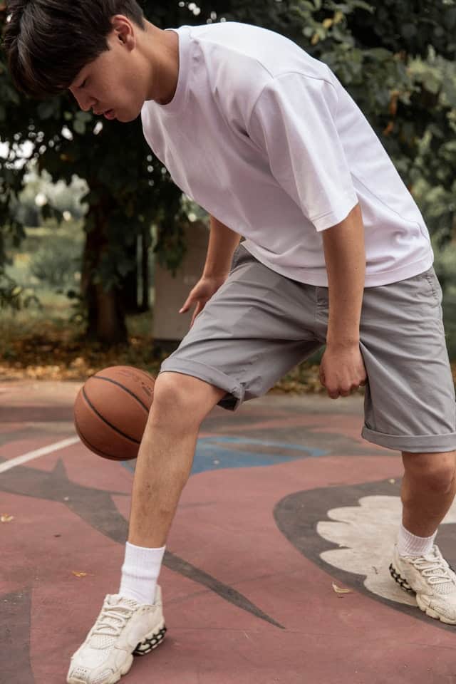 Basketball player doing practice