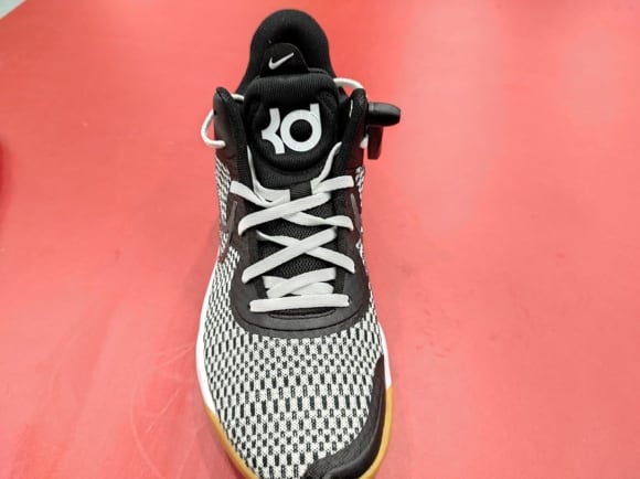 nike kd trey 5 shoes for dusty courts