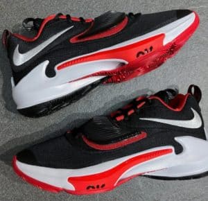7 Best Basketball Shoes For Dusty Courts Reviewed [2023]