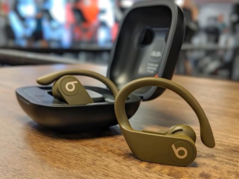 powerbeats pro 3 earbuds for basketball