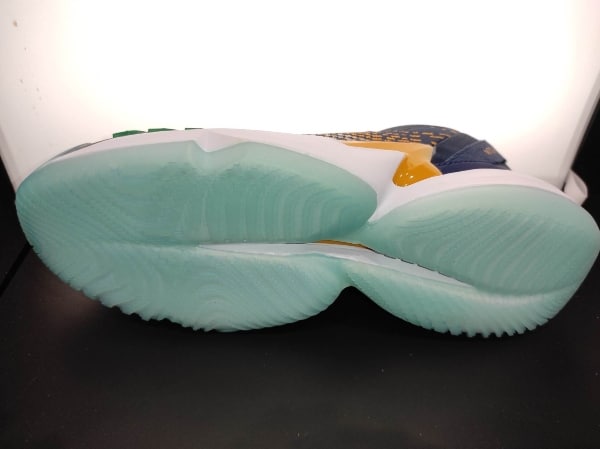 don issue 4 outsole